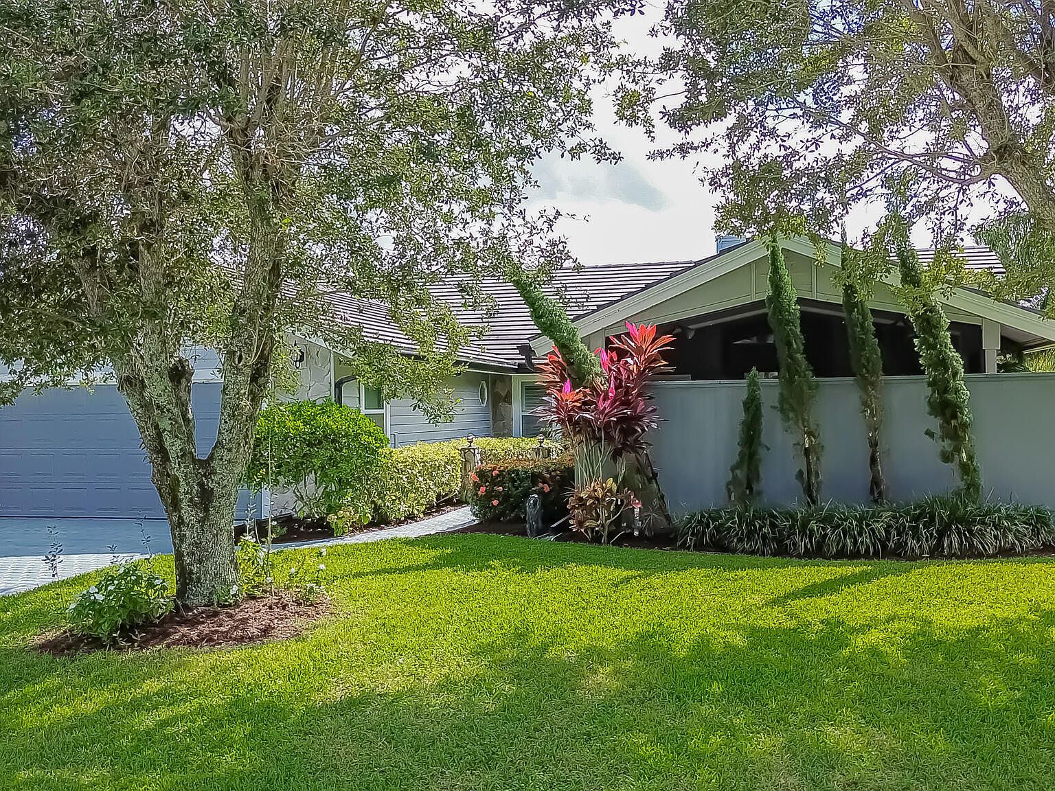 1282 SW Bent Pine Cv Port Saint Lucie, FL 34986 - Thumbnail 2