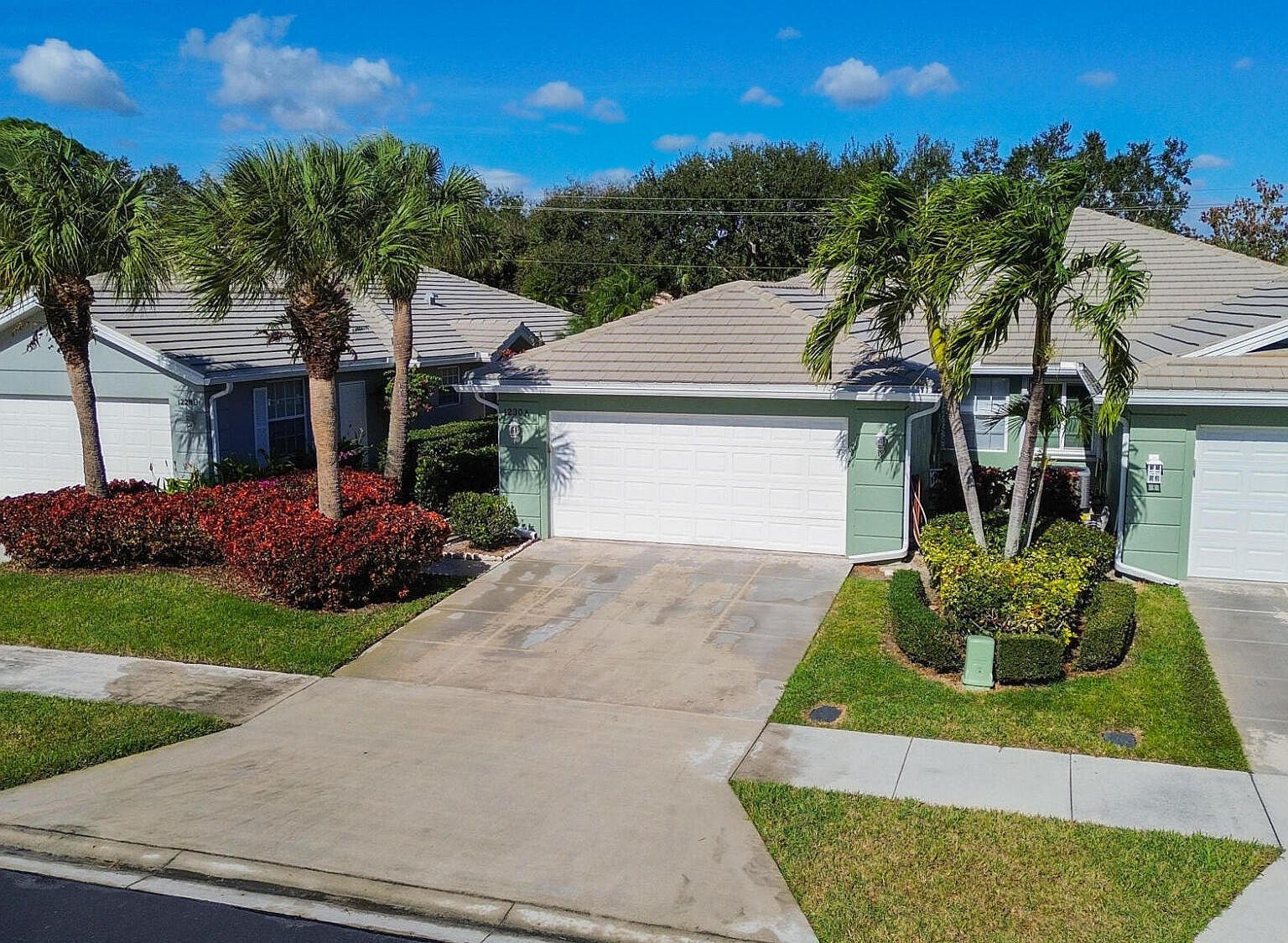 1230 NW Bentley Cir APT A Port Saint Lucie, FL 34986 - Thumbnail 2