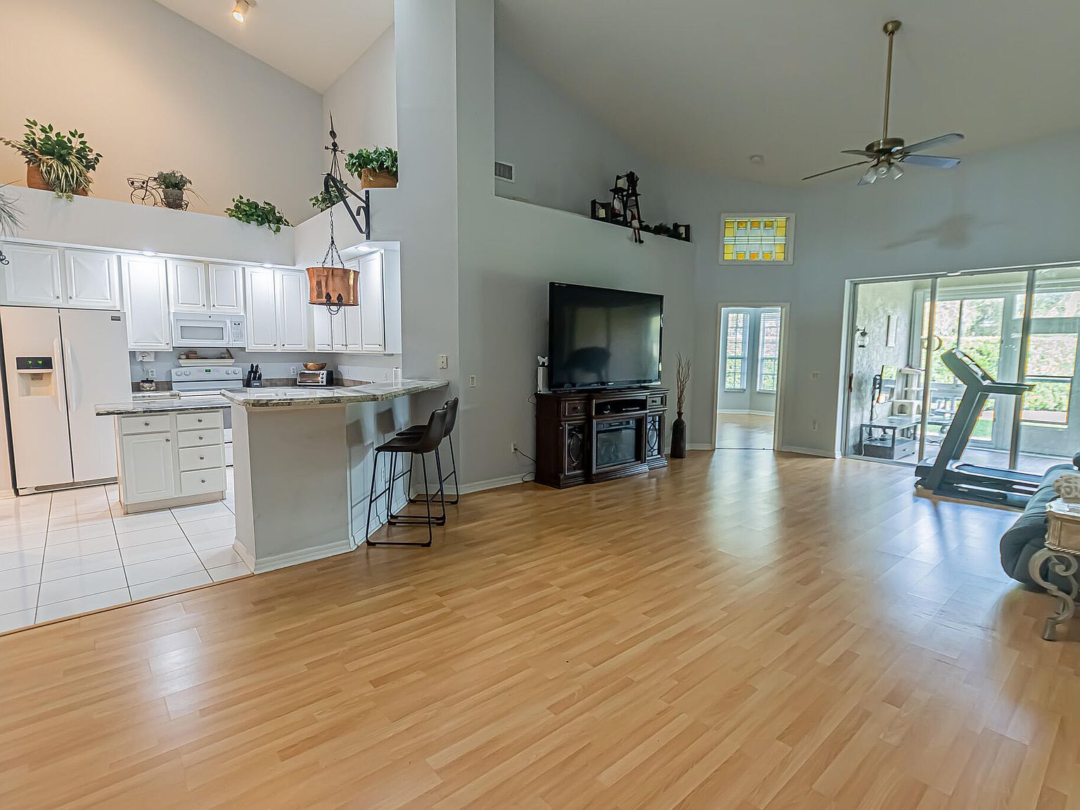 1580 SW Harbour Isles Cir #73 Port Saint Lucie, FL 34986 - Thumbnail 2