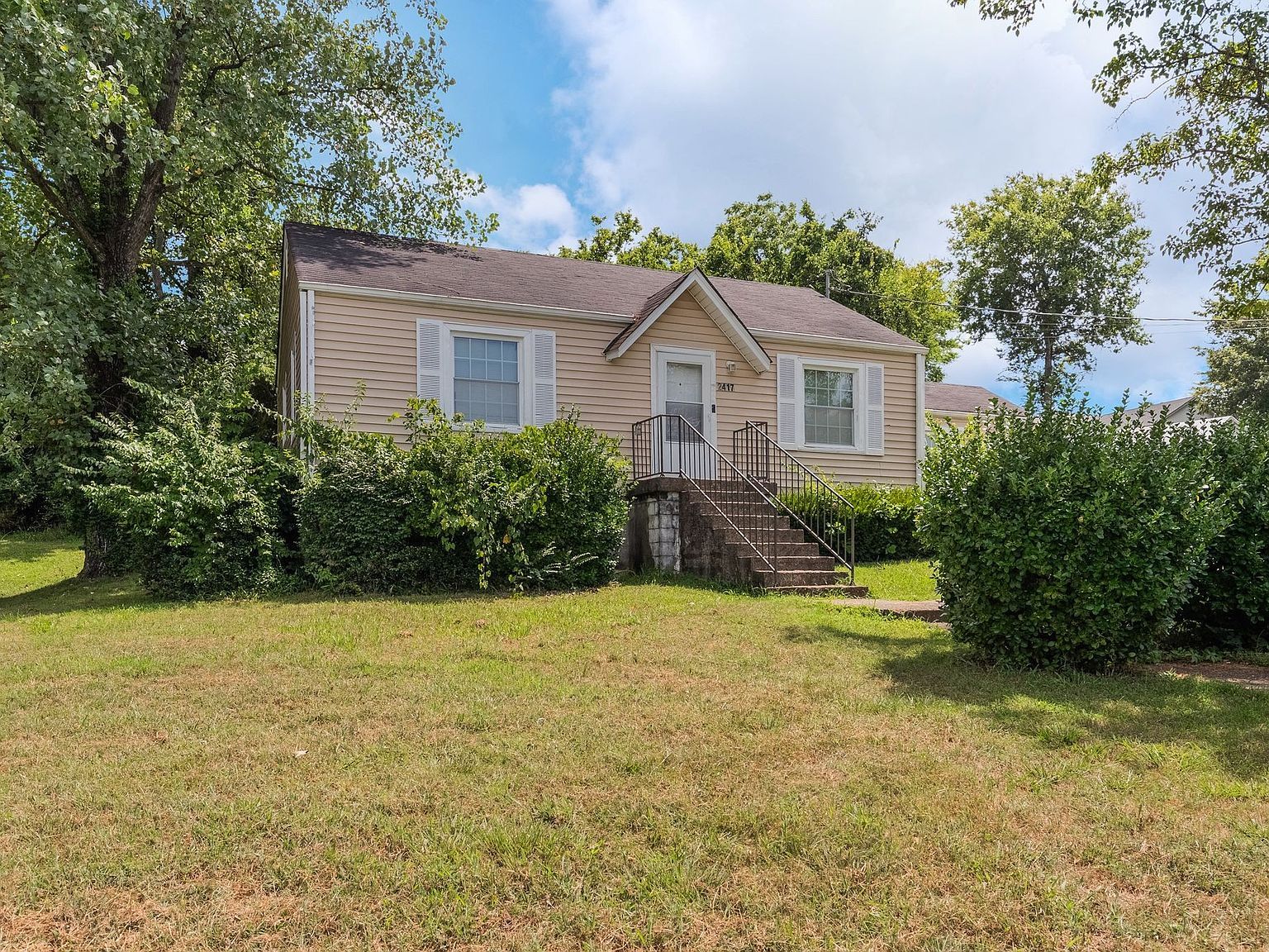 2417 Grover St Nashville, TN 37207 - Thumbnail 2