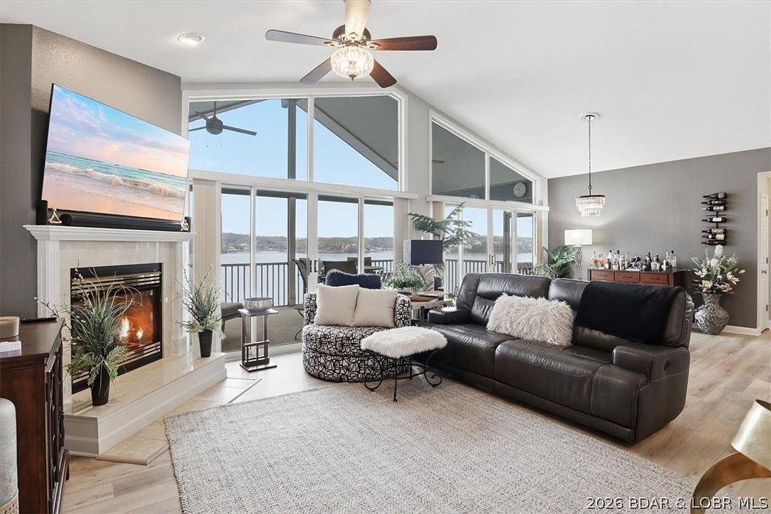 147 Evergreen Rd #4B Sunrise Beach, MO 65079  | Condominium