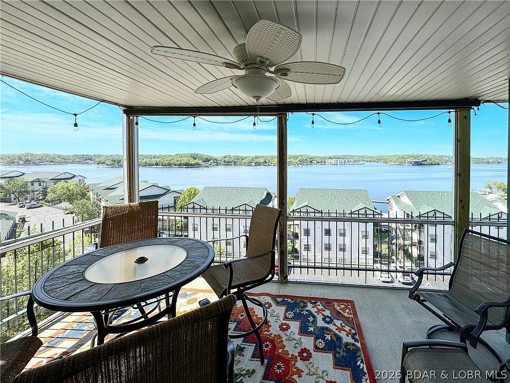 1101 W Harbour Towne Dr #1101 Lake Ozark, MO 65049  | Condominium