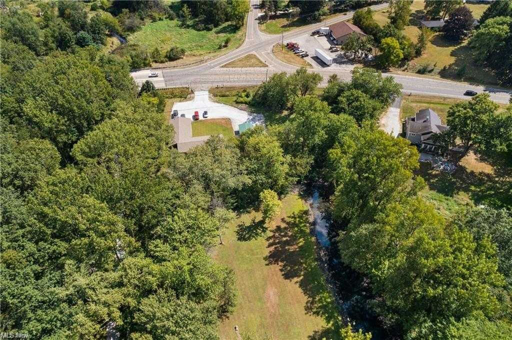 7000 Manchester Road, New Franklin, OH, USA, Clinton, 44216  | Commercial