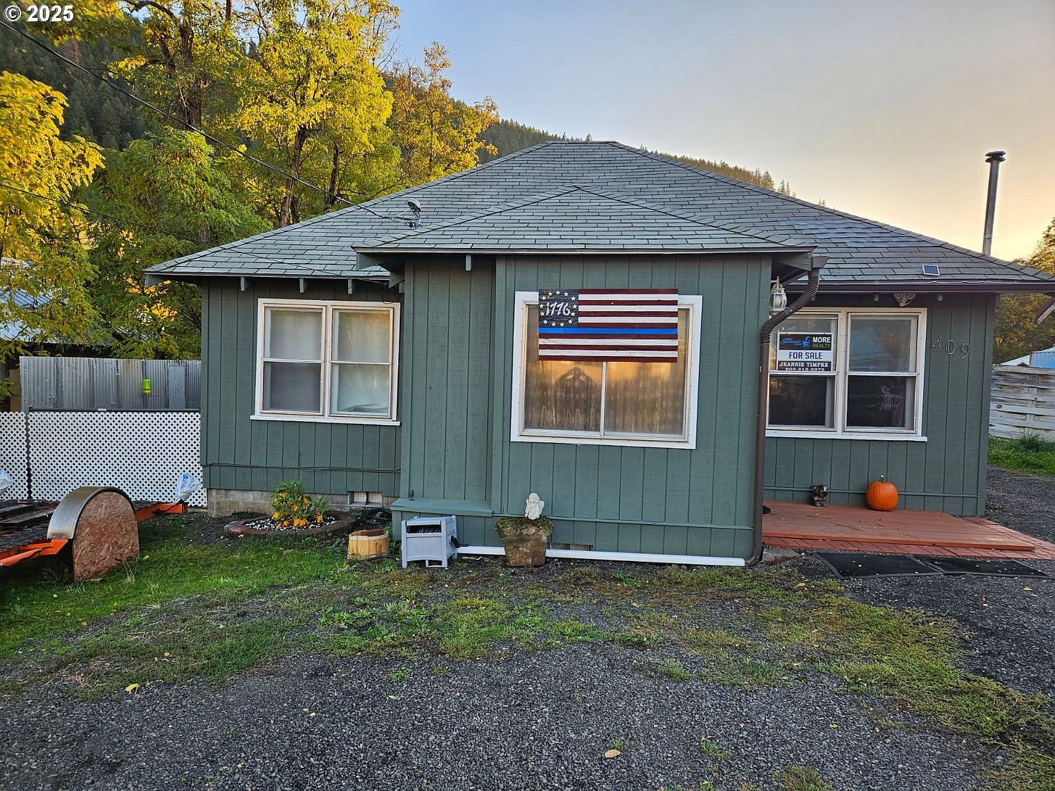 409 N Main St Klickitat, WA 98628 - Thumbnail 2