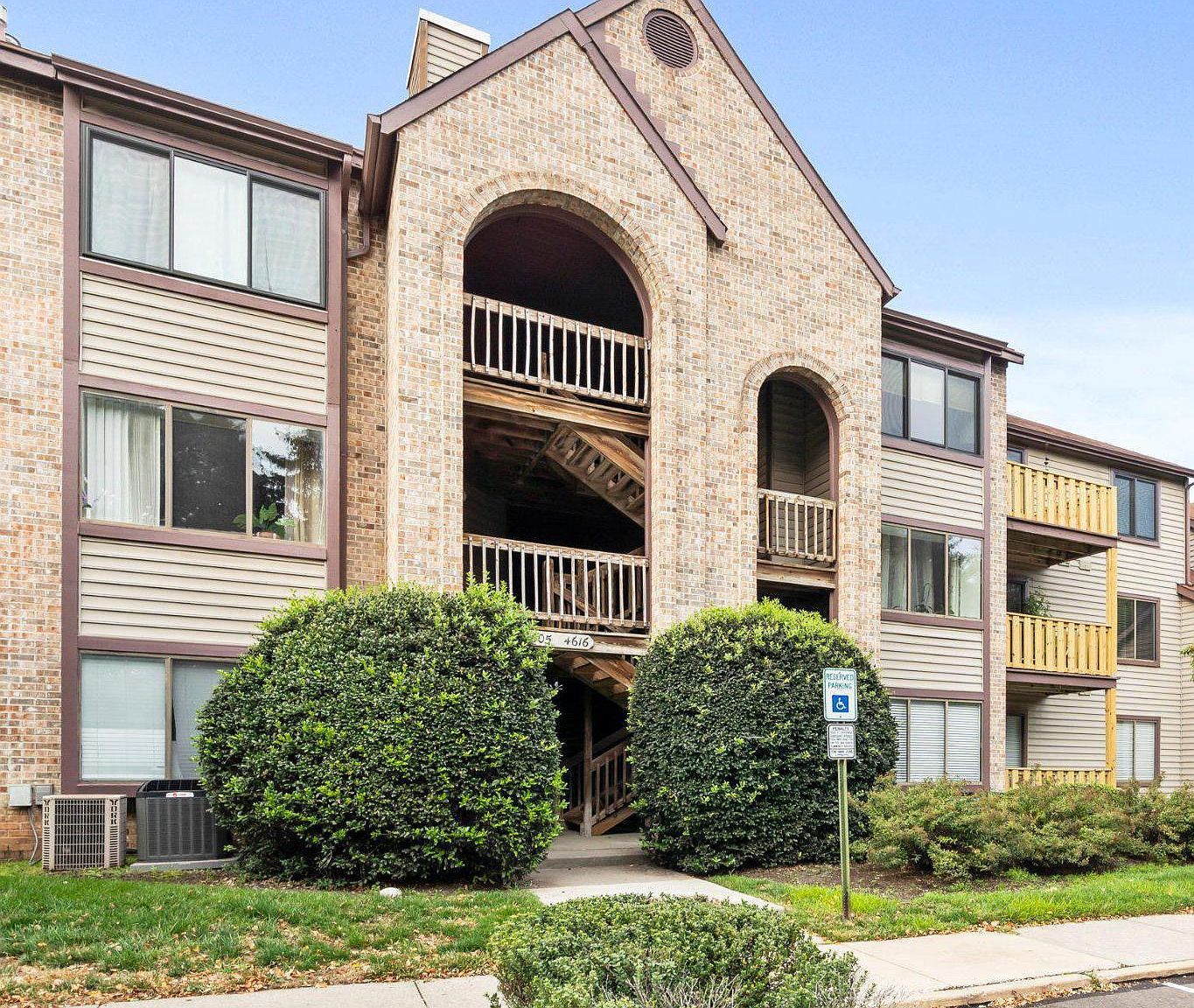 4610 Aberdeen Dr Mount Laurel, NJ 08054  | Condominium
