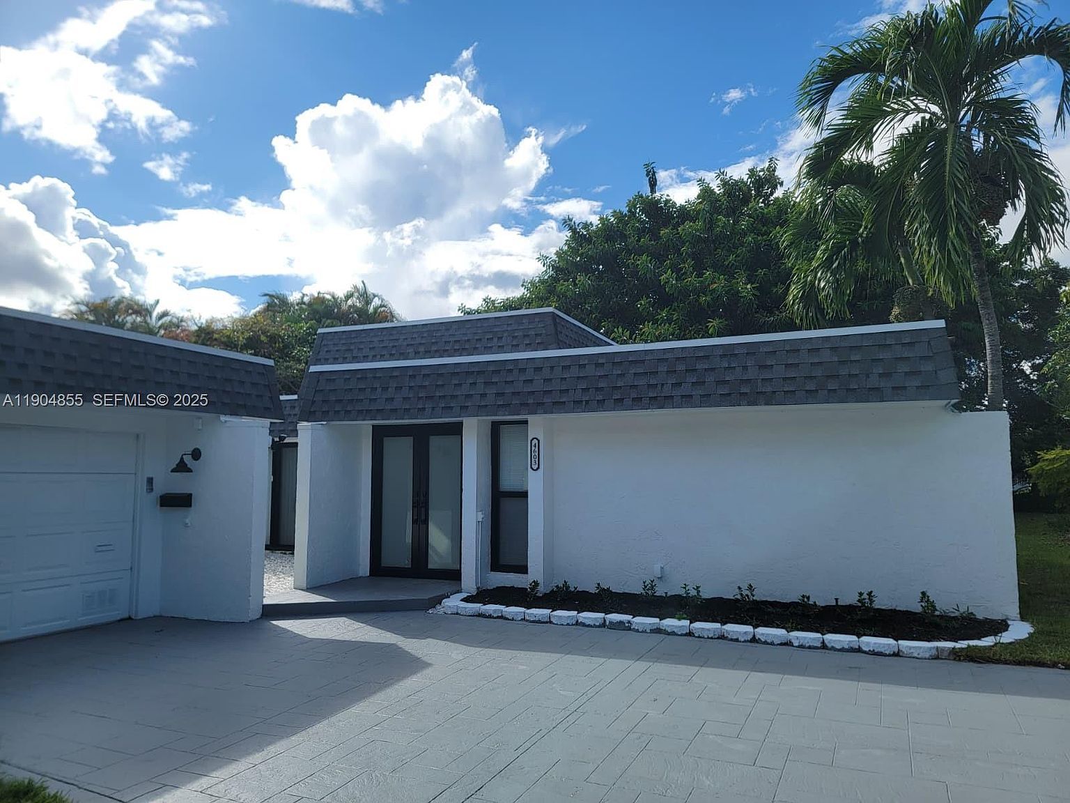 4603 King Palm Dr Fort Lauderdale, FL 33319 - Thumbnail 2