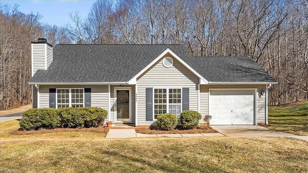 6867 Ironwood Cir Greensboro, NC 27410 - Thumbnail 2