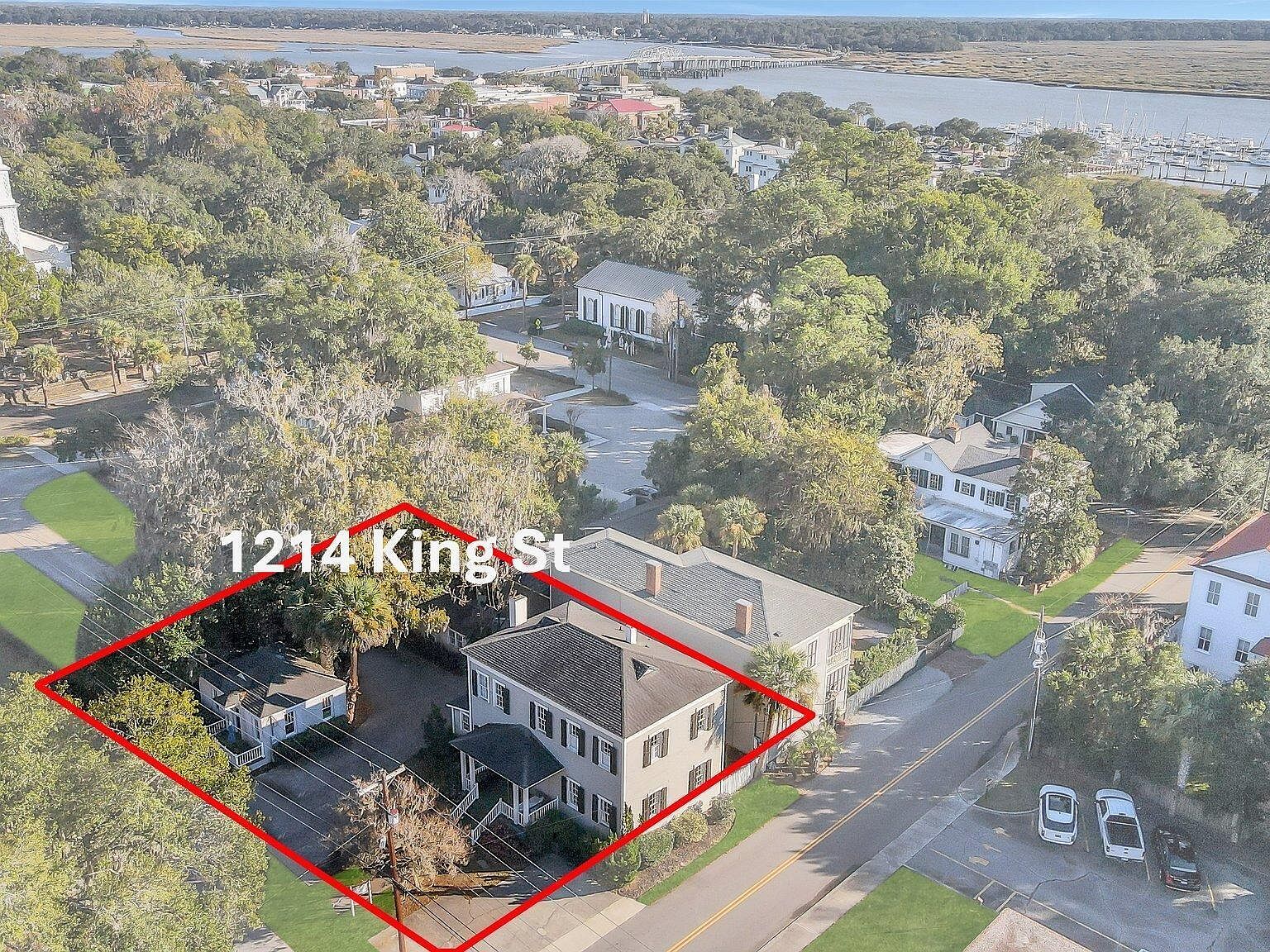 1214 King St Beaufort, SC 29902  | Single Family