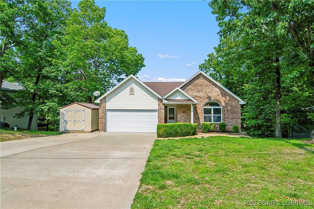 1380 Bluff Dr Osage Beach, MO 65065 - Thumbnail 2