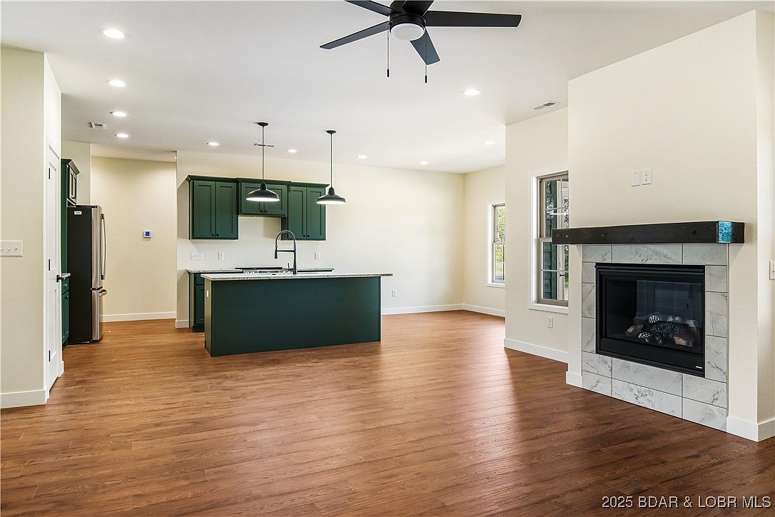 40 Lady Bug Ln Camdenton, MO 65020 - Thumbnail 2