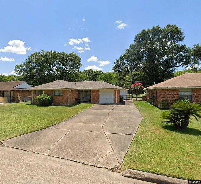 10610 Stover St Houston, TX 77075 - Thumbnail 2
