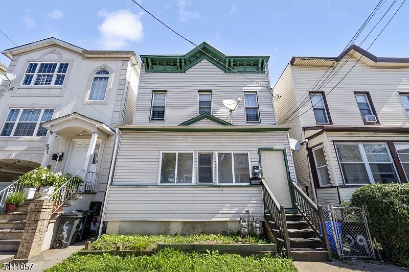 629 Magnolia Ave Elizabeth, NJ 07206 - Thumbnail 2