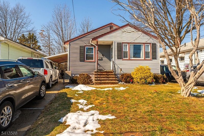 925 Essex Ave Linden, NJ 07036 - Thumbnail 2