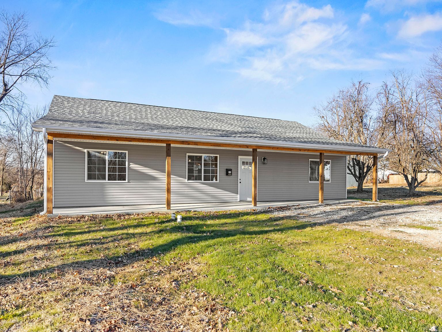 503 Watts Ave Fayette, MO 65248 - Thumbnail 2