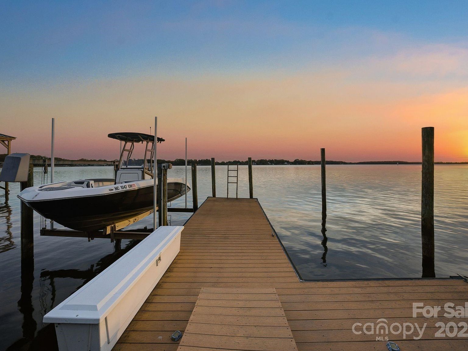 18019 Whispering Oaks Cornelius, NC 28031  | Single Family