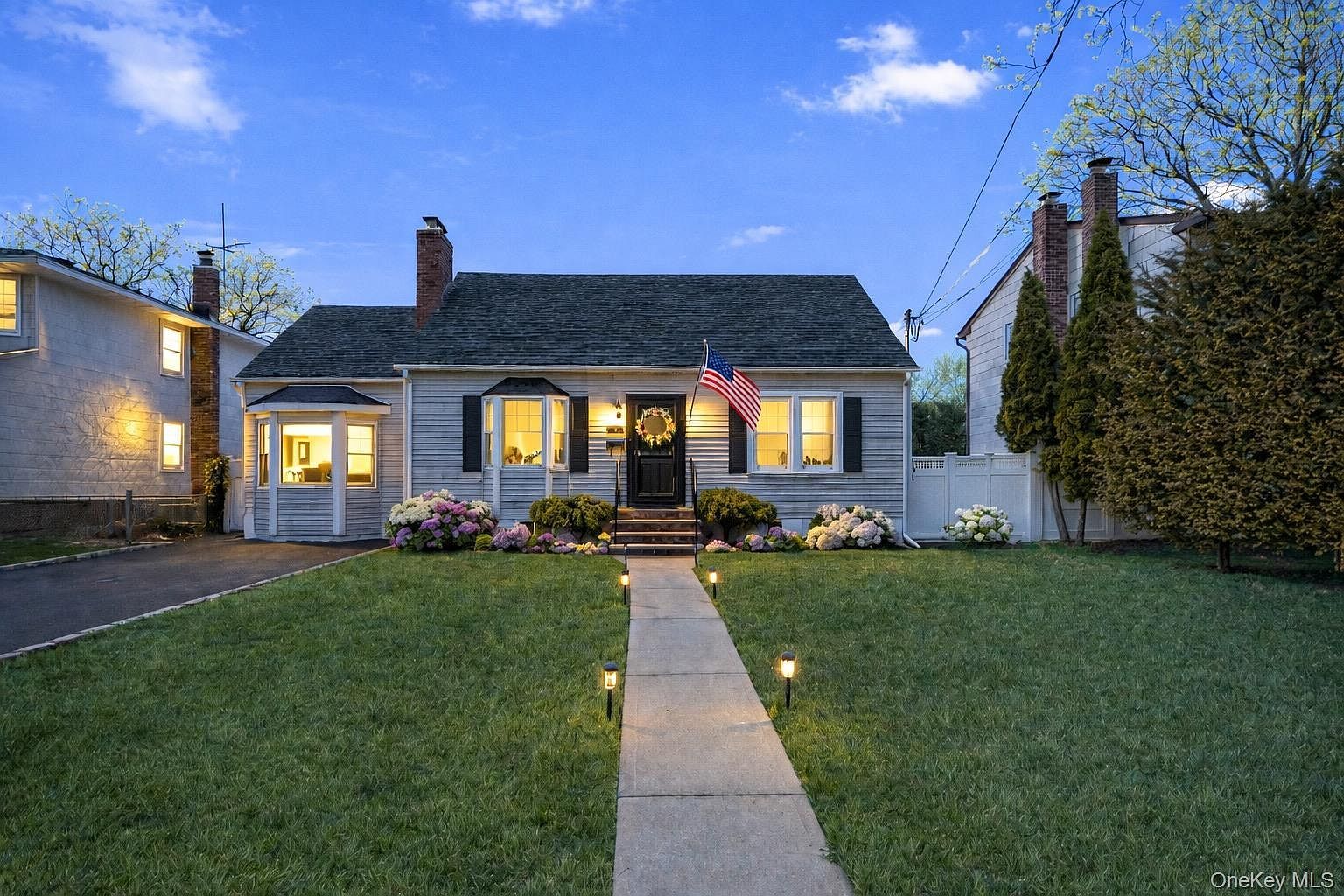 6 Mayflower Ave Massapequa Park, NY 11762  | Single Family