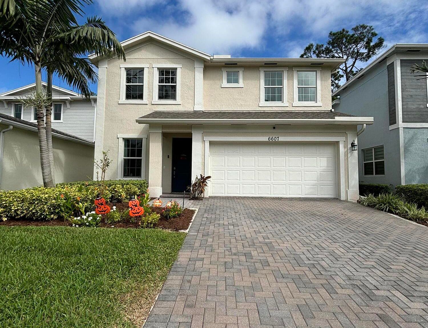 6607 Pointe Of Woods Dr West Palm Beach, FL 33413 - Thumbnail 2