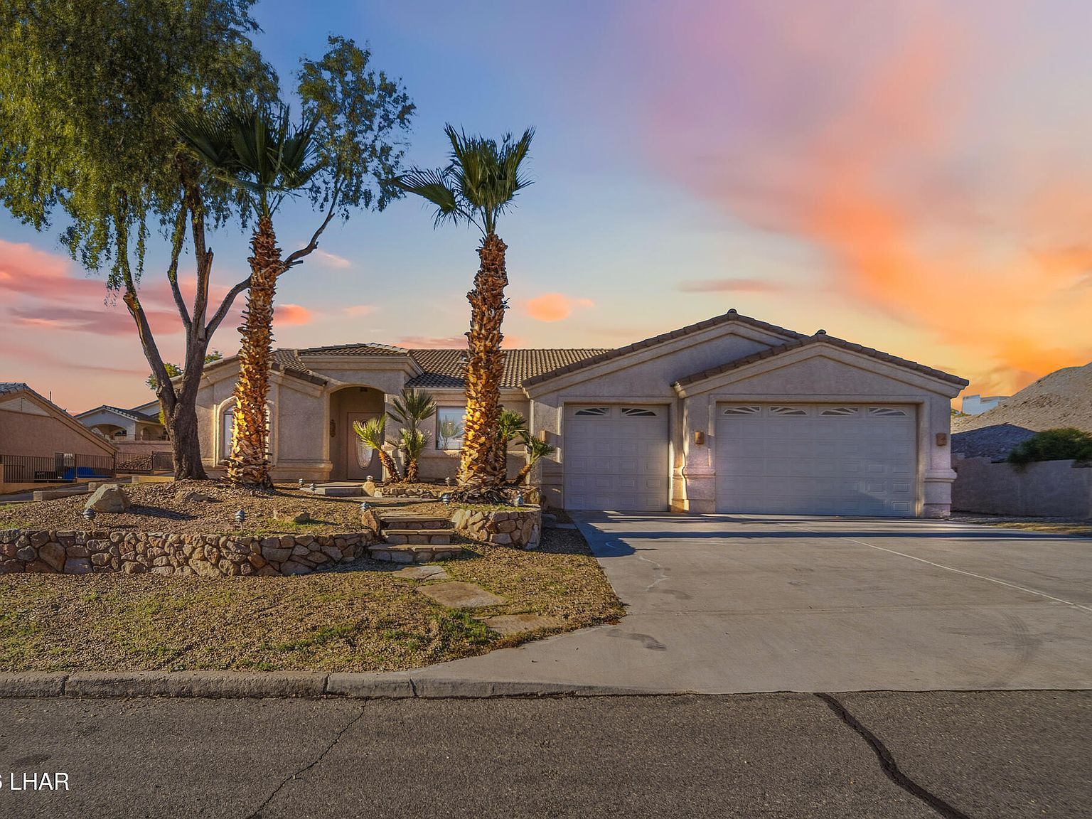 621 Rolling Hills Dr Lake Havasu City, AZ 86406 - Thumbnail 2