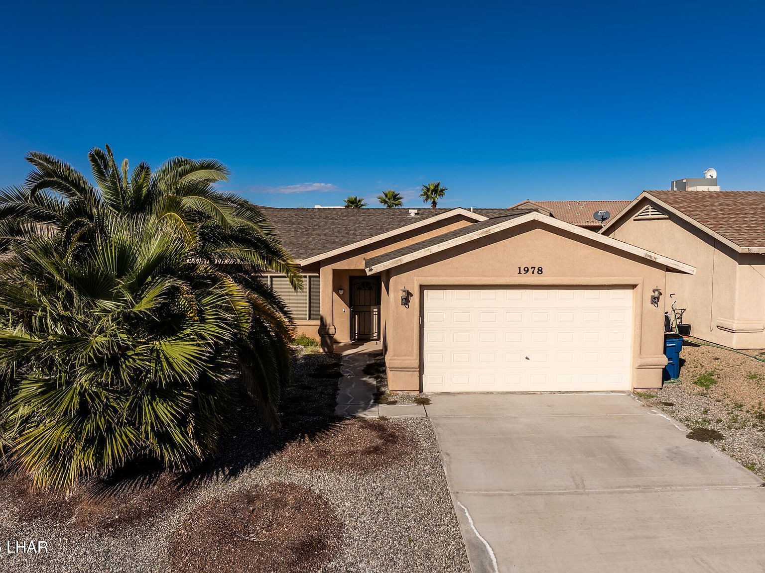 1978 Folzman Dr Lake Havasu City, AZ 86404 - Thumbnail 2