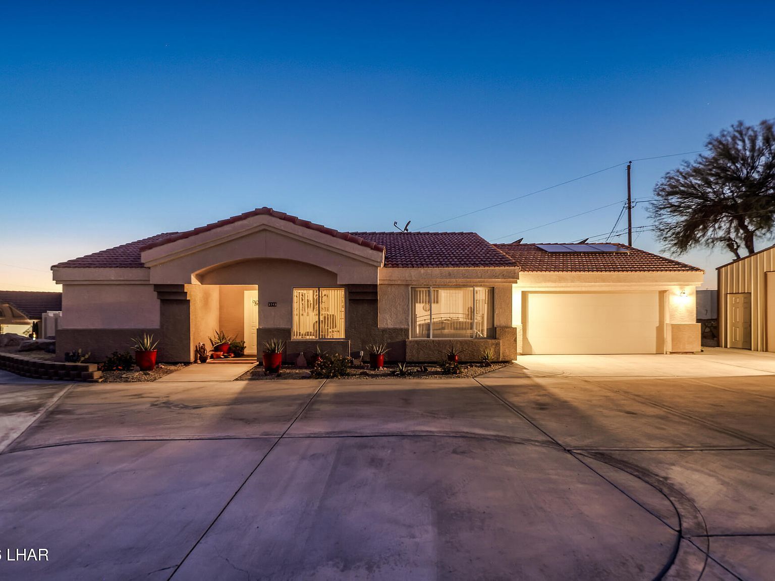 3743 Cattail Dr Lake Havasu City, AZ 86406 - Thumbnail 2