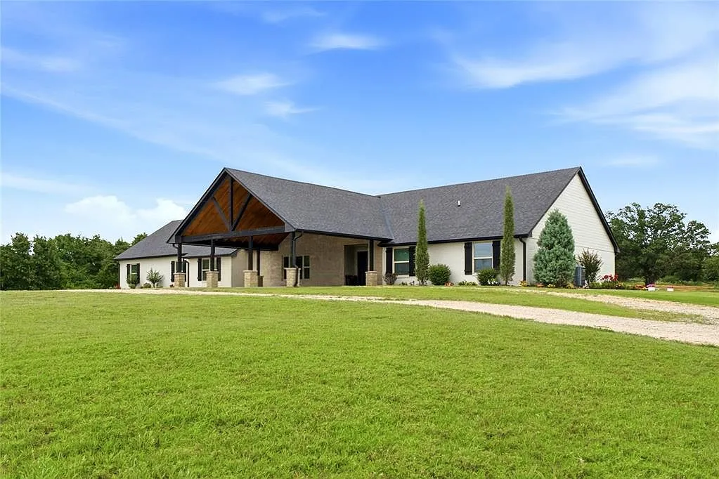 12300 S Hiwassee Rd Oklahoma City, OK 73165, 73165