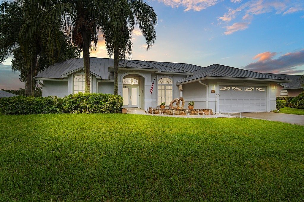 525 46th Ct Vero Beach, FL 32968 - Thumbnail 2
