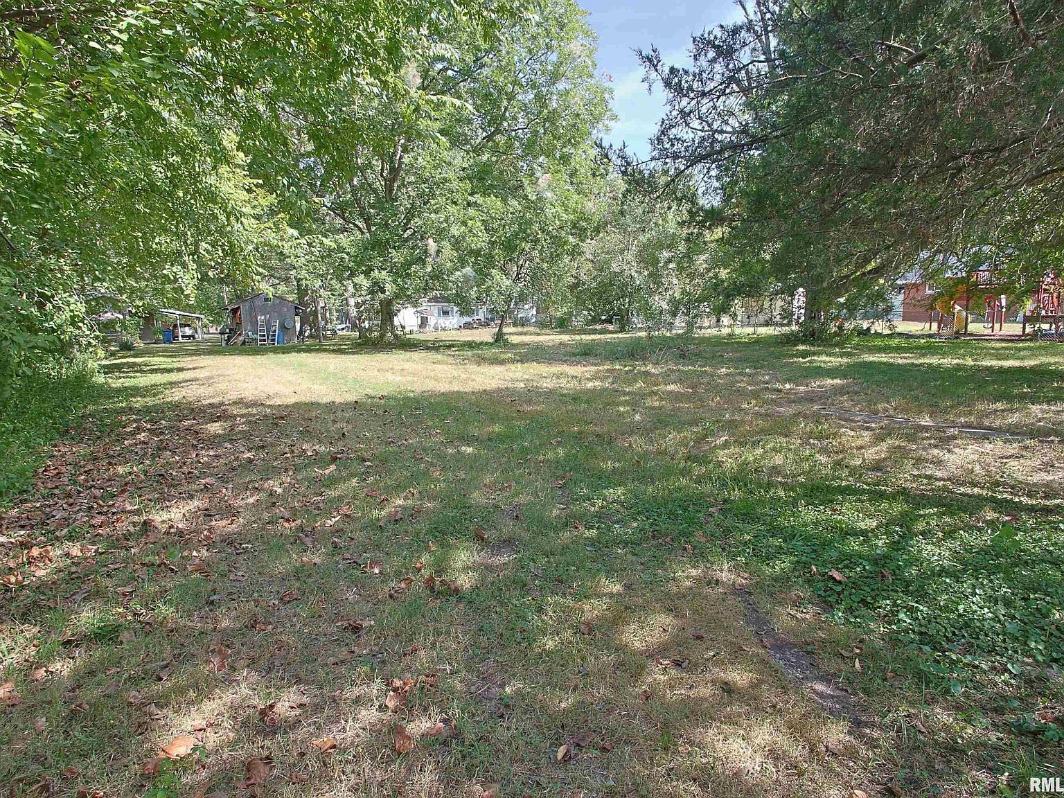 432 N Seba St Hurst, IL 62949 - Thumbnail 2