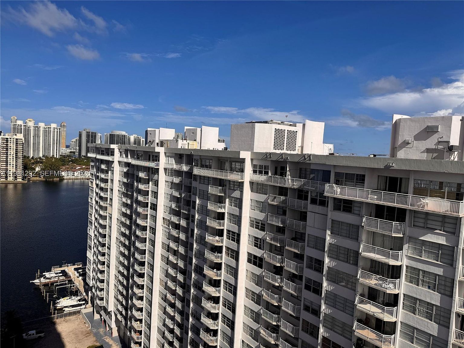 2750 NE 183rd St APT 2103 Aventura, FL 33160  | Condominium
