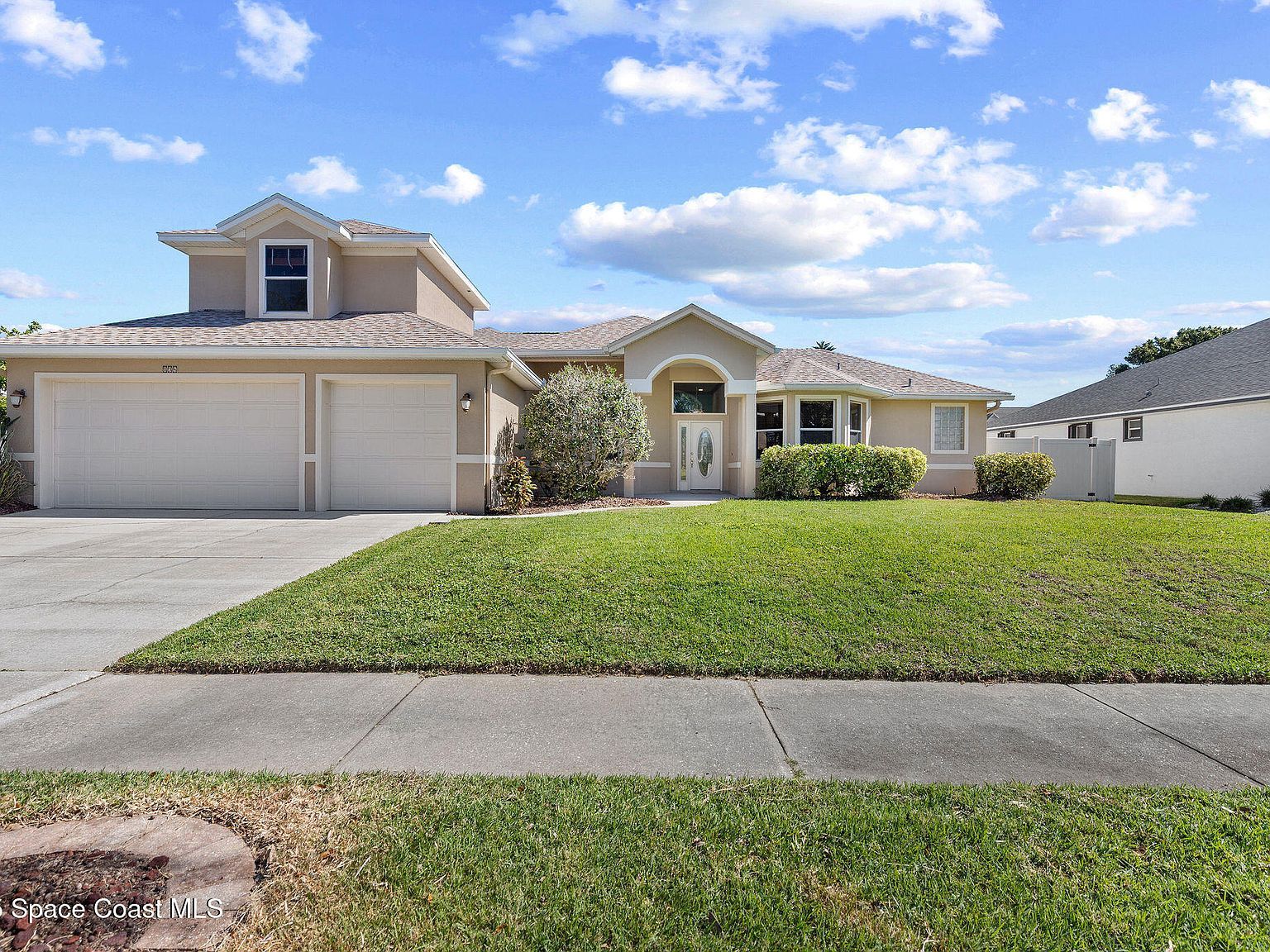 834 Woodbine Dr Merritt Island, FL 32952 - Thumbnail 2