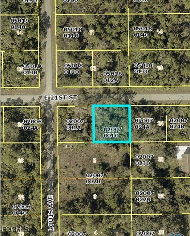 4102 E 21st St Alva, FL 33920 - Thumbnail 2