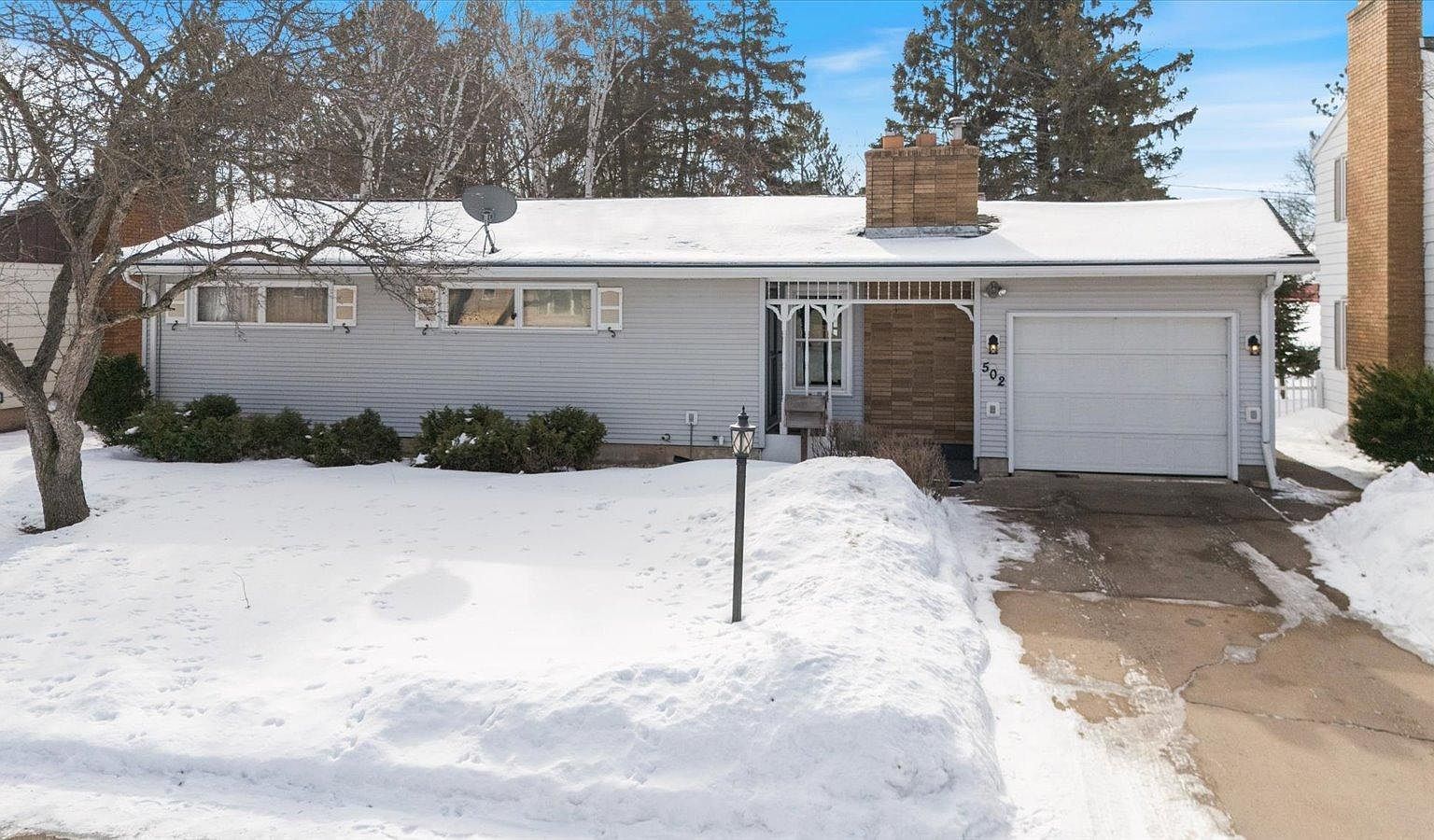 502 Inner Dr N Hibbing, MN 55746 - Thumbnail 2