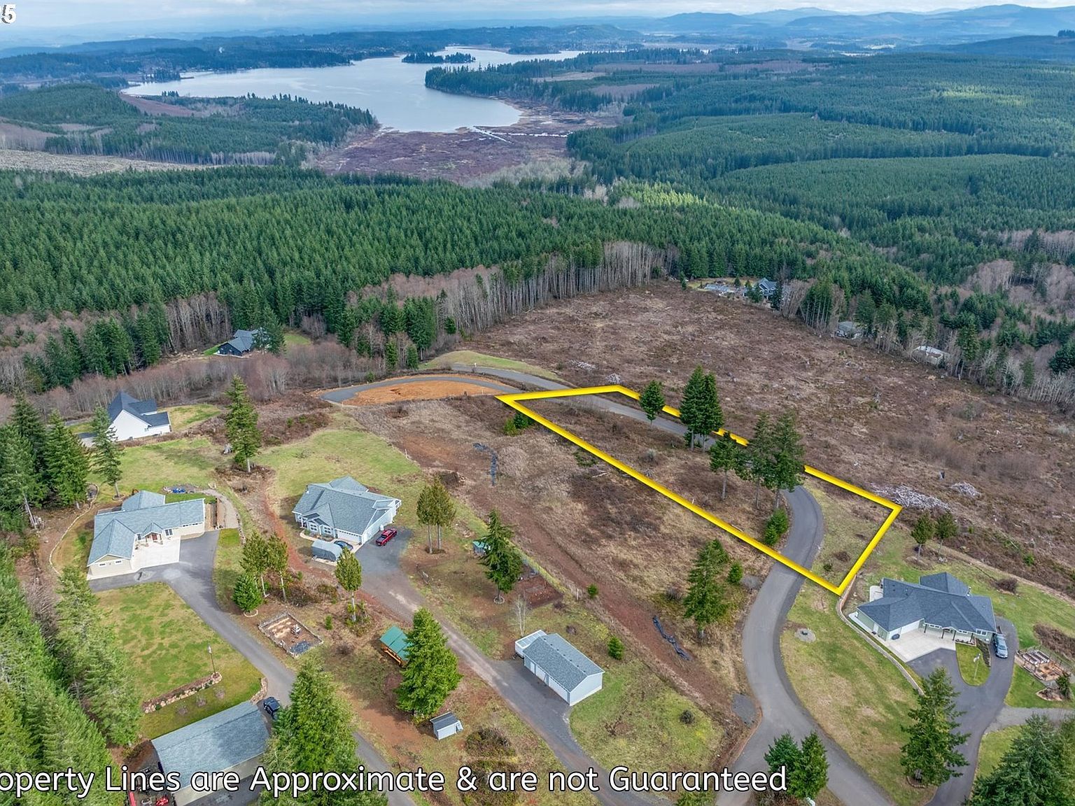 497 Red Hawk Dr #7 Castle Rock, WA 98611 - Thumbnail 2