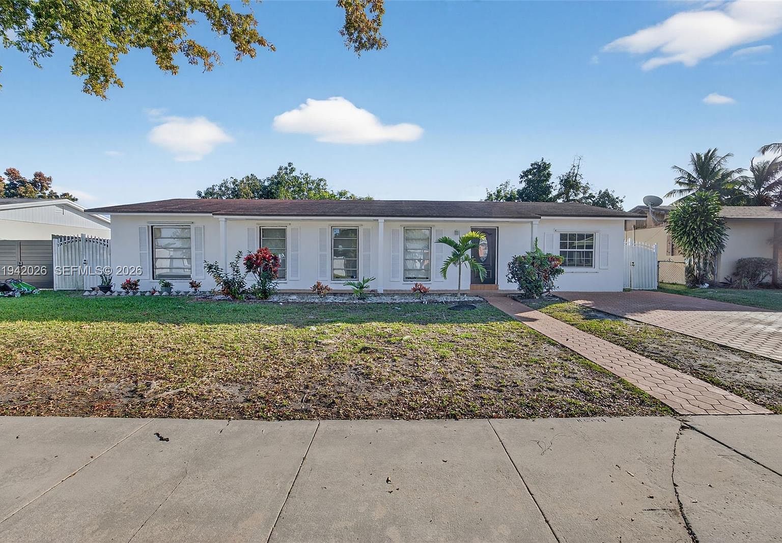 11000 SW 156th St Miami, FL 33157 - Thumbnail 2