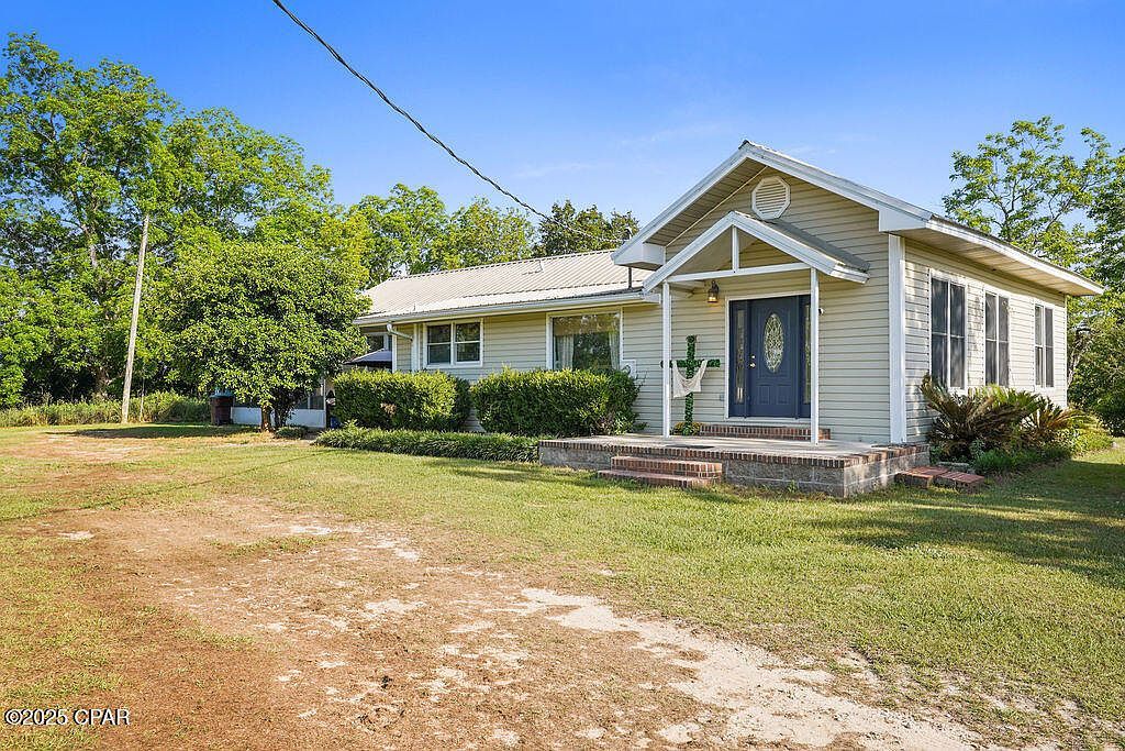 723 Sewell Farms Rd Chipley, FL 32428 - Thumbnail 2