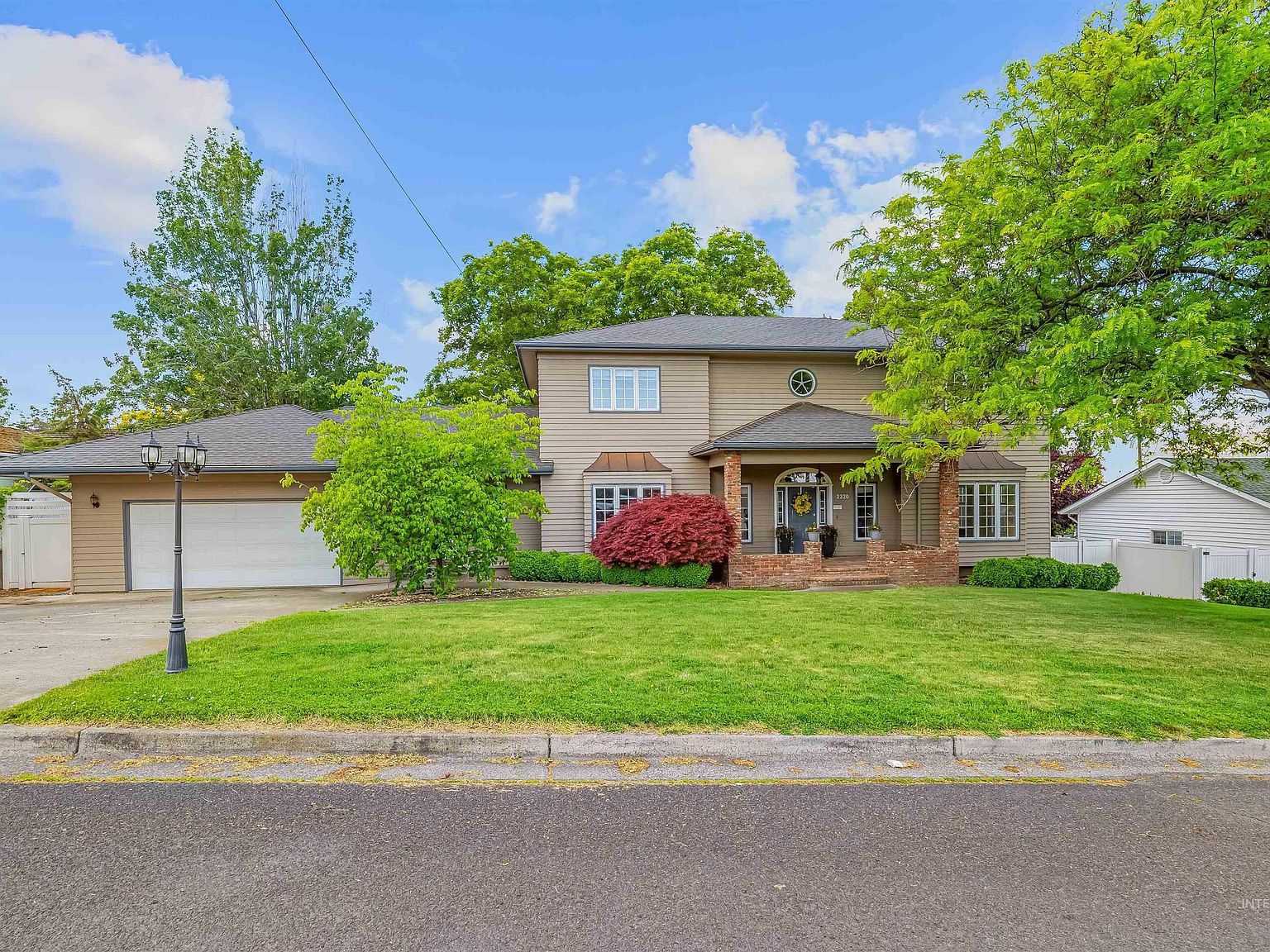 2220 14th St Lewiston, ID 83501 - Thumbnail 2