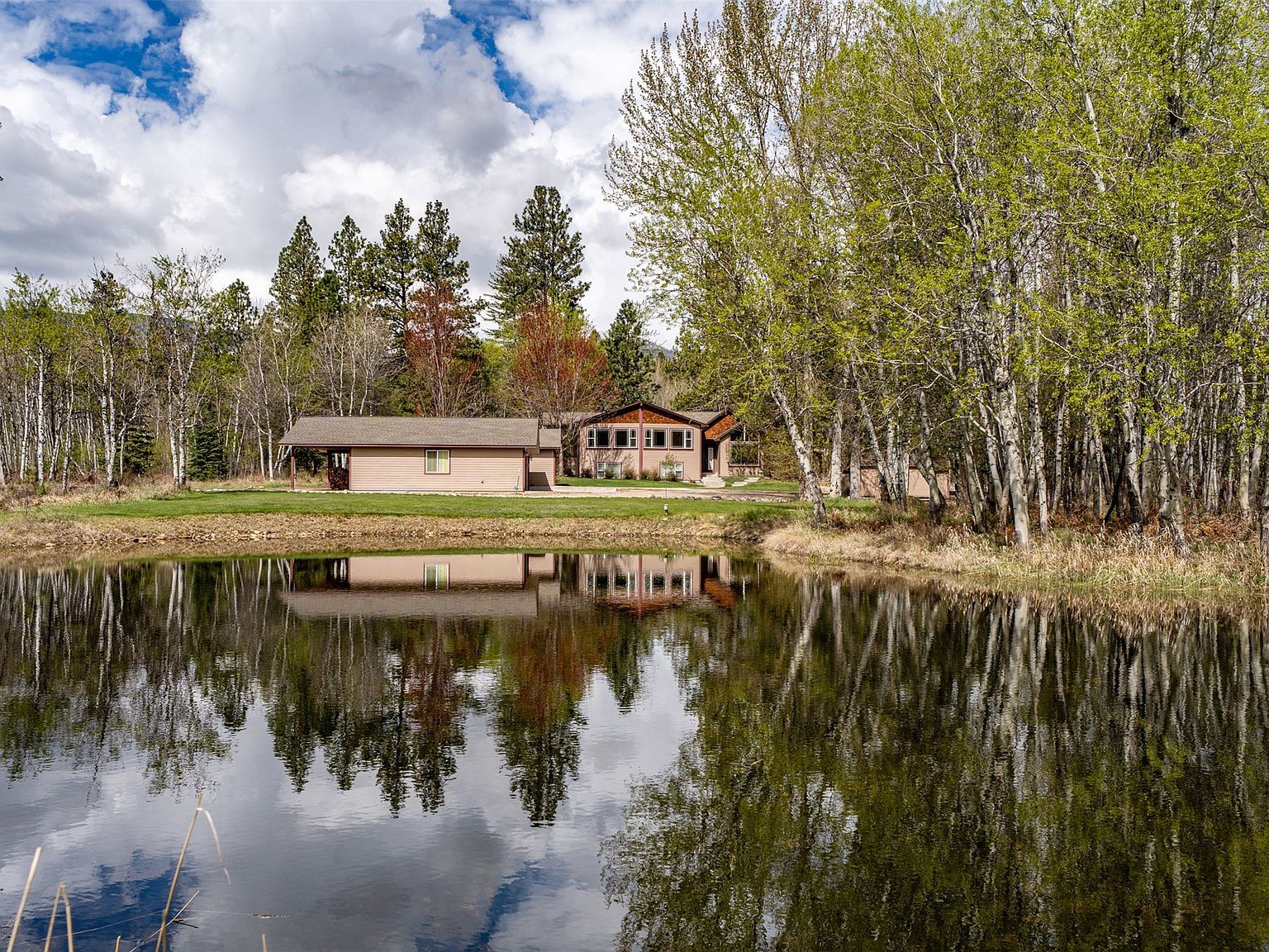 565 Chickadee Ln Victor, MT 59875 | Single Family