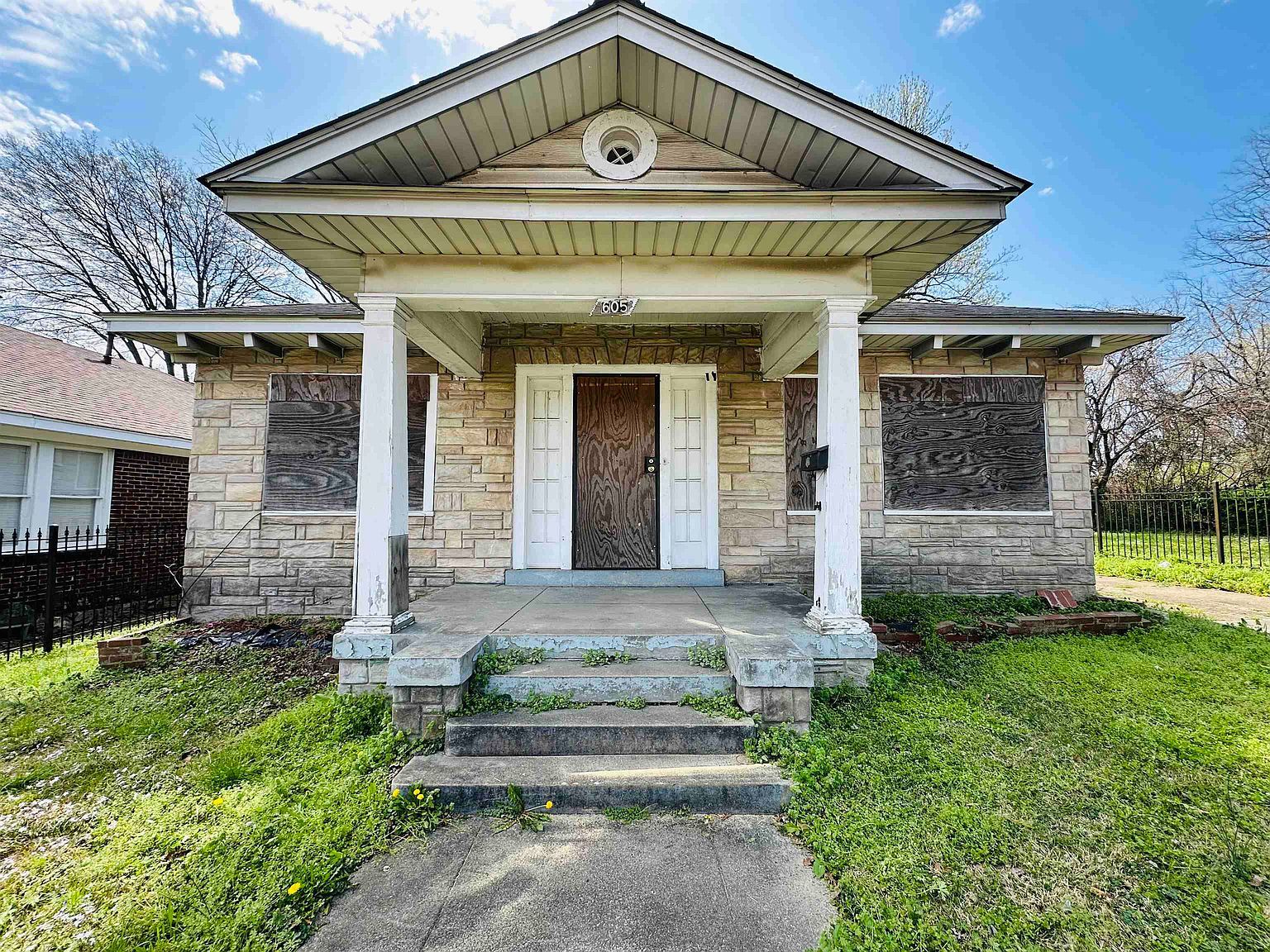 605 E Mallory Ave Memphis, TN 38106  | Single Family