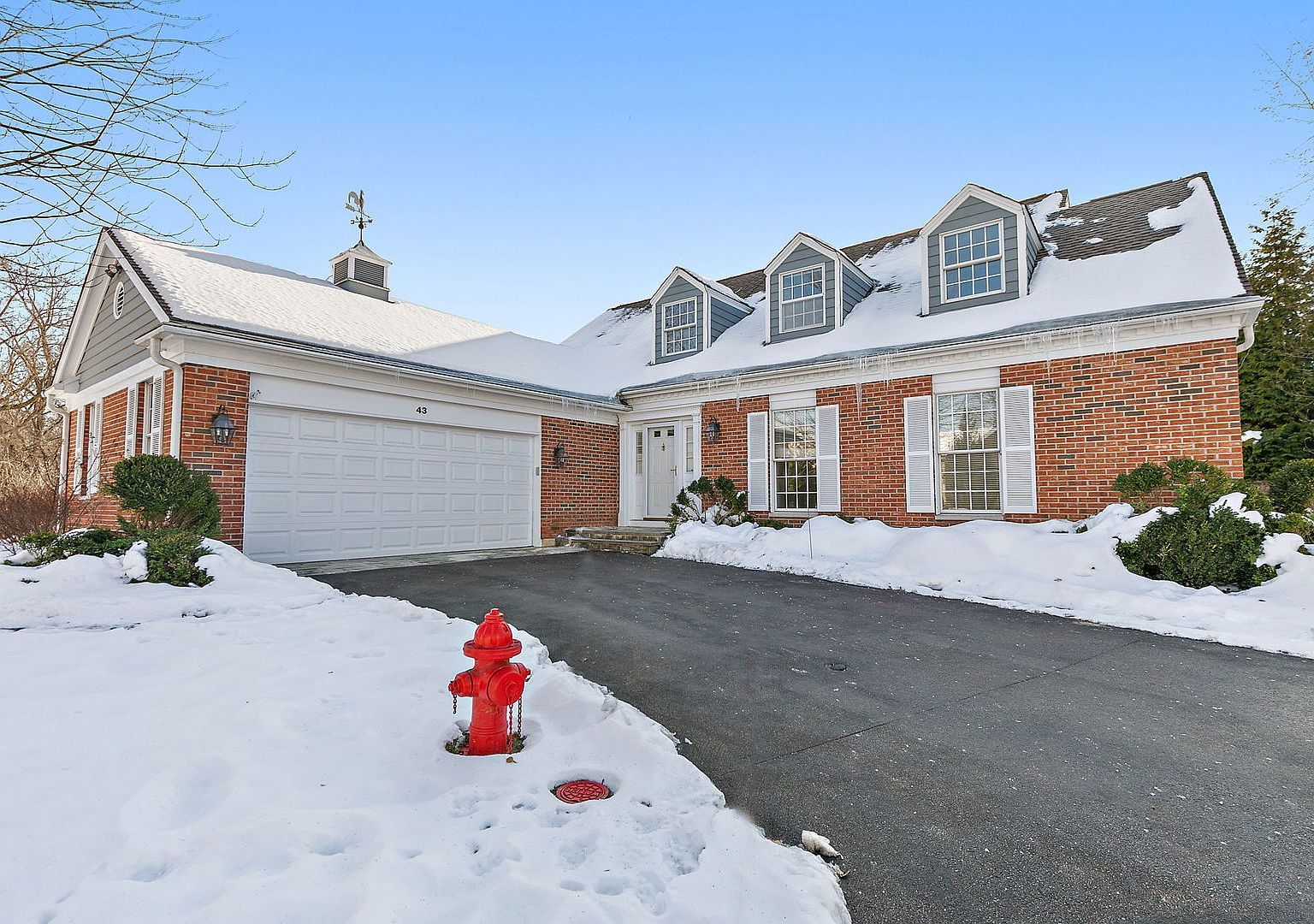 43 Ravenscraig Ln Inverness, IL 60067 - Thumbnail 2