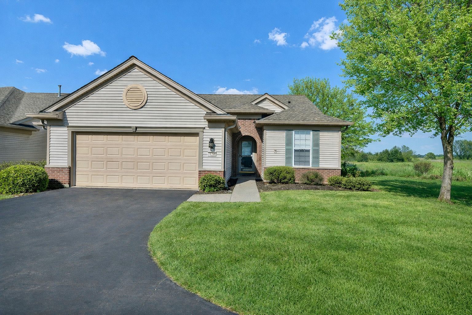 11268 Bellflower Ln Huntley, IL 60142 - Thumbnail 2