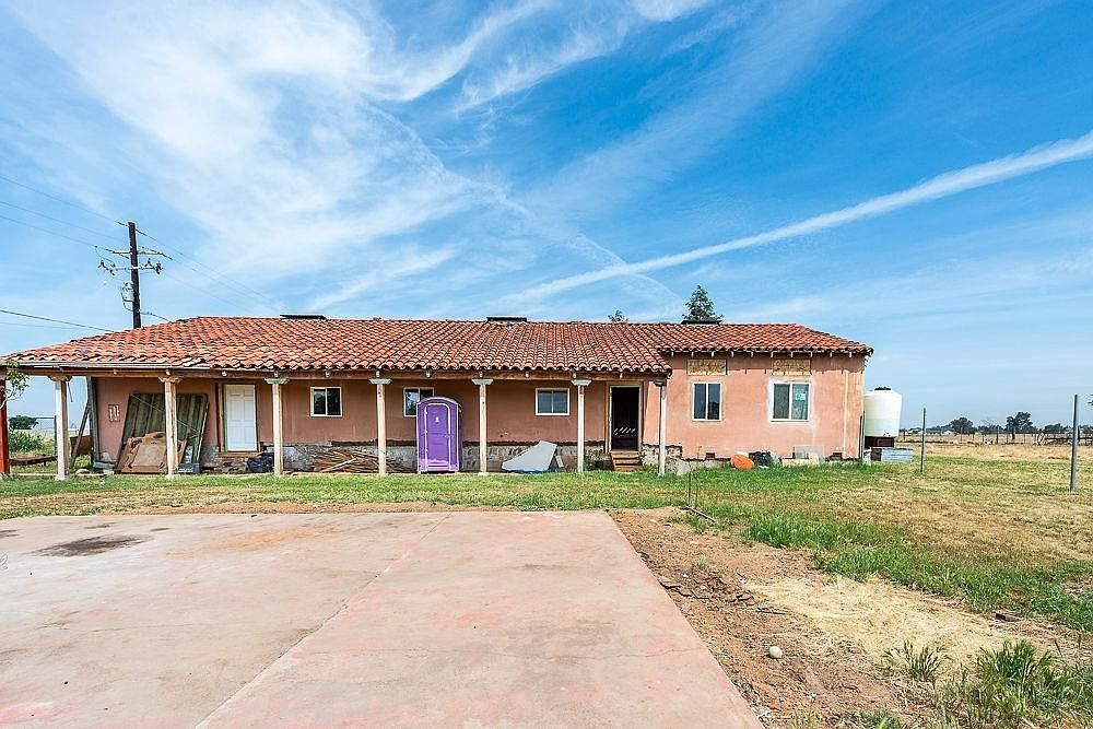 2803 Sharon Blvd Madera, CA 93638 - Thumbnail 2