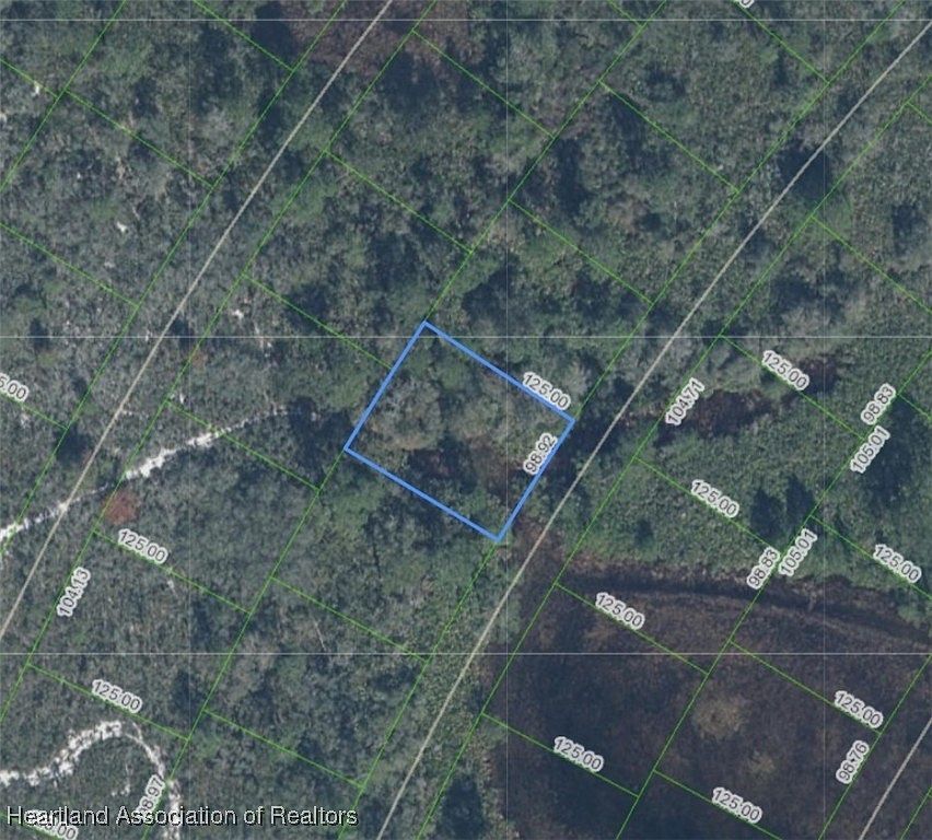 6630 San Benito Dr Sebring, FL 33872 - Thumbnail 2