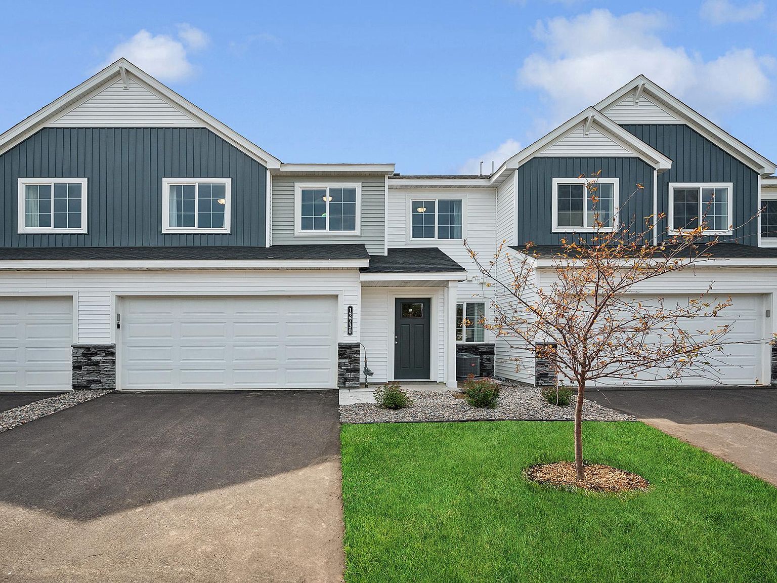 25559 3rd St W Zimmerman, MN 55398 - Thumbnail 2