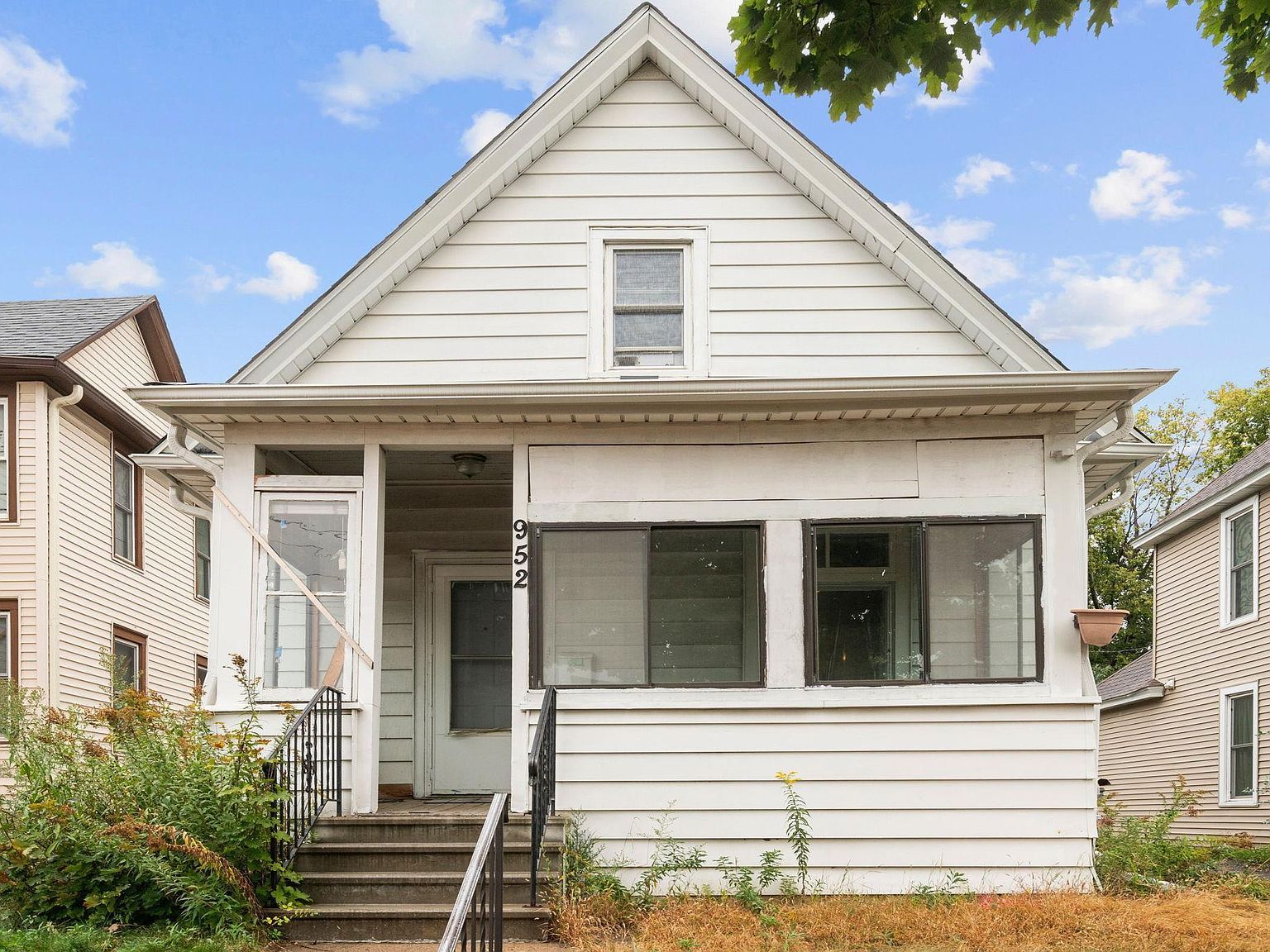 952 Western Ave N Saint Paul, MN 55117 - Thumbnail 2