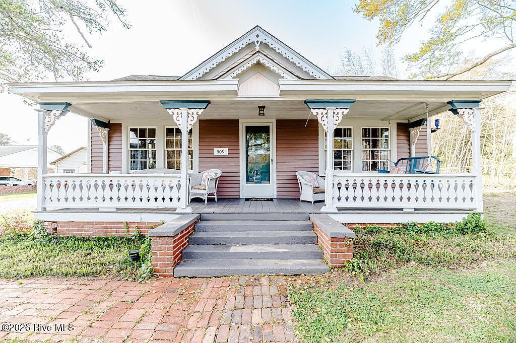 509 Carthage St Cameron, NC 28326, 28326