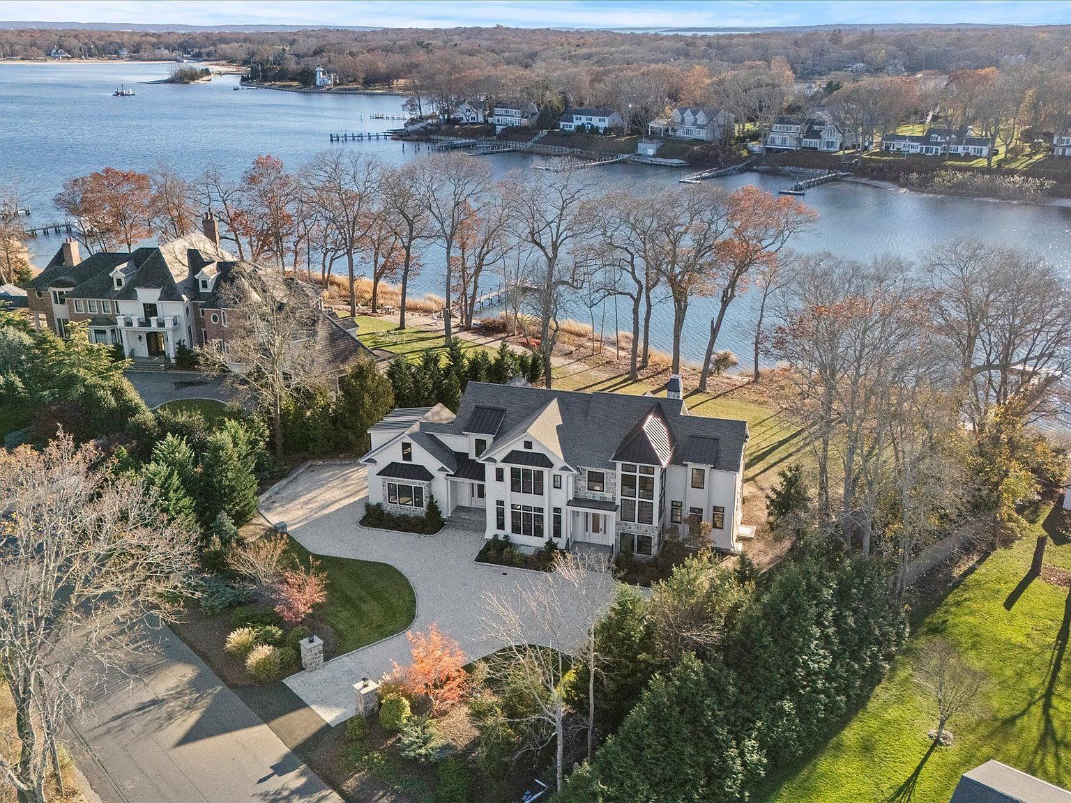 1750 Hobart Rd Southold, NY 11971 - Thumbnail 2