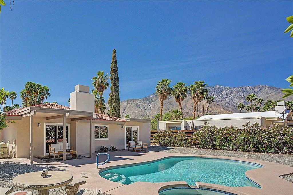 1360 E Gem Cir Palm Springs, CA 92262  | Single Family