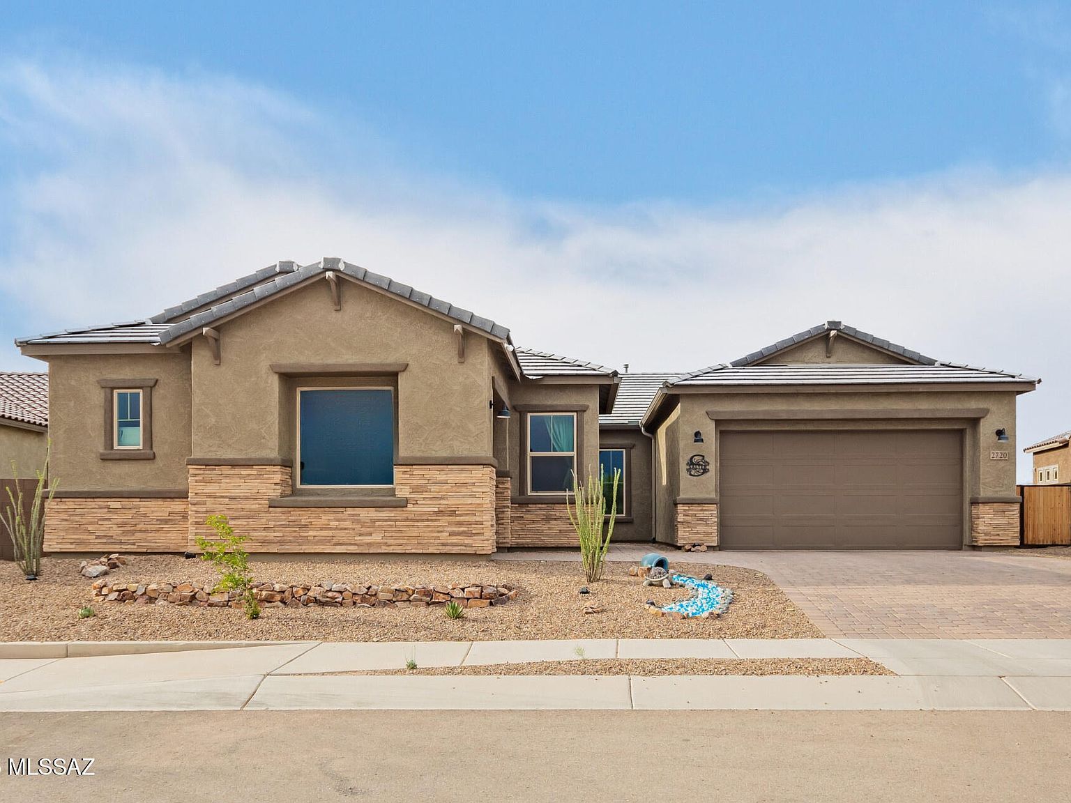2720 W Plateau Rdg Dr Tucson, AZ 85742  | Single Family