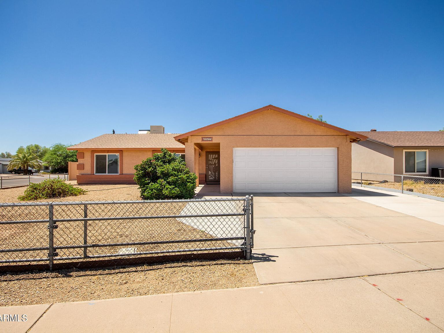 3507 W Oakland St Chandler, AZ 85226 - Thumbnail 2