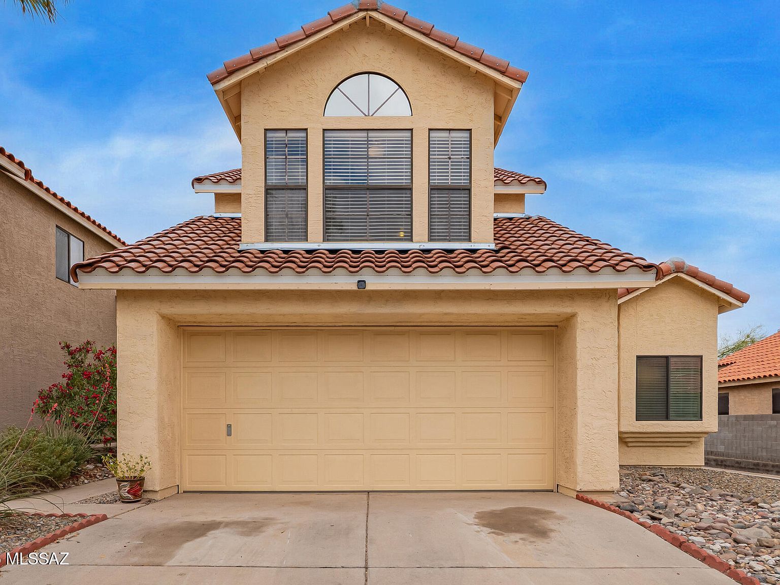4755 W Lessing Ln Tucson, AZ 85742  | Single Family