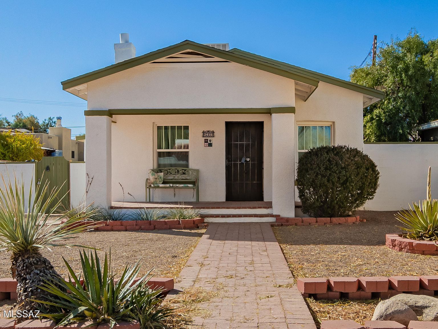 2416 E Mabel St Tucson, AZ 85719 - Thumbnail 2